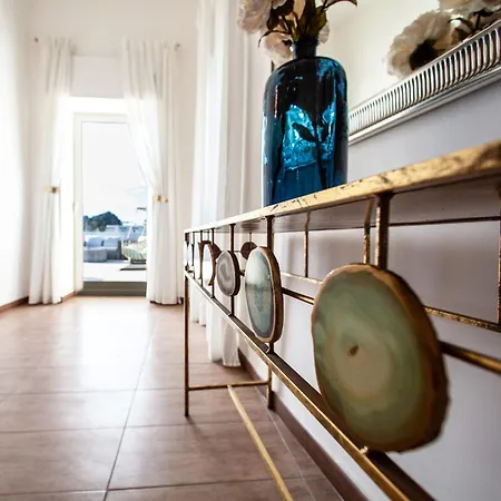 Naro And Guest house 5*